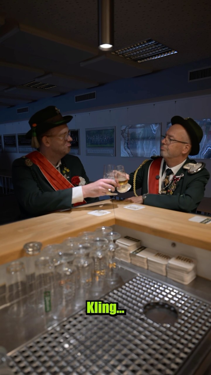 Bier und andere kühle Getränke gibt es auch: feiert mit uns am 4. September SchützenFetzt. Eintritt am 16 Jahren frei. #schützenverein #schützenleben #wesel #bier
